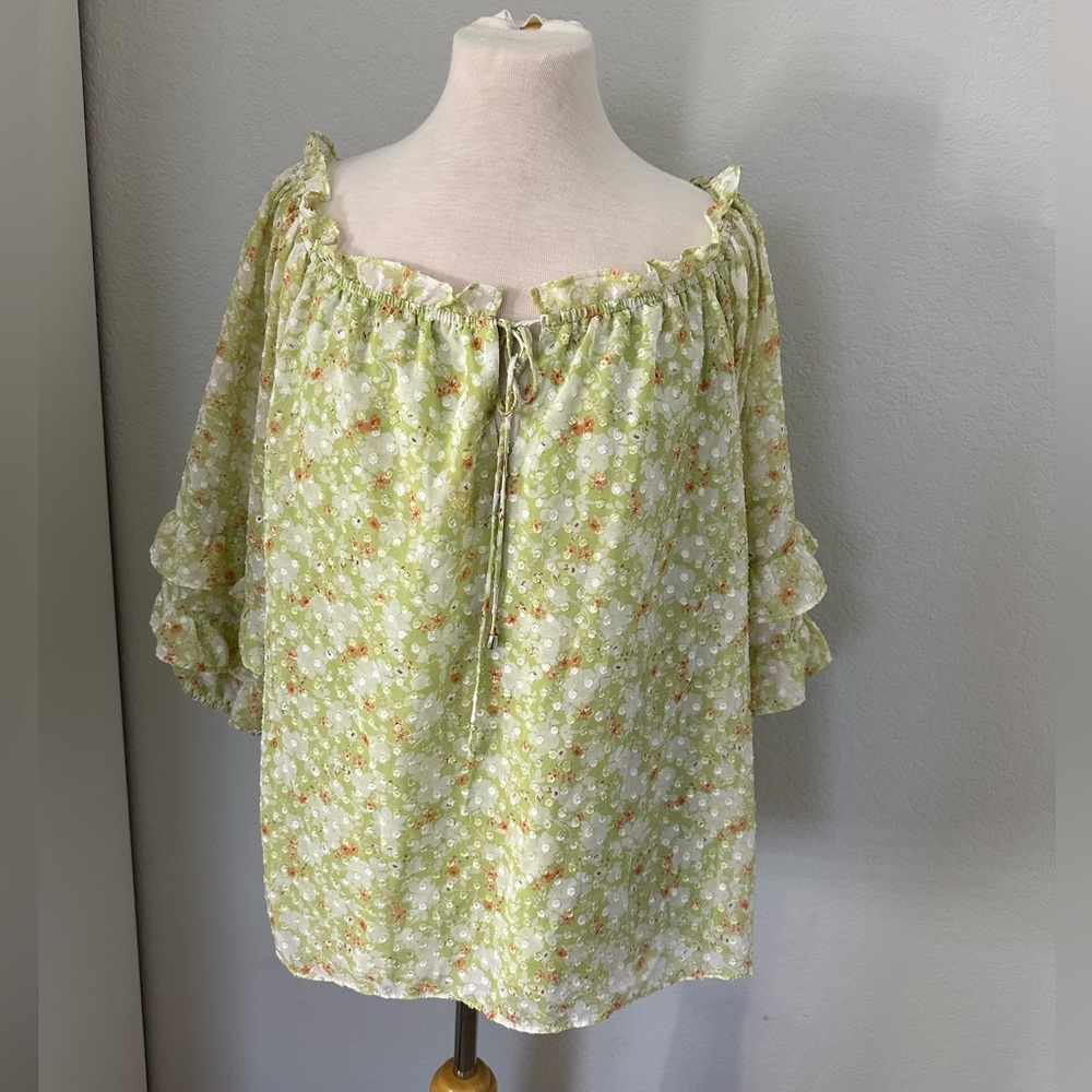 Cato off the shoulder flora print shirt